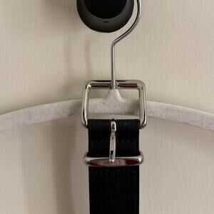 women’s ARITZIA emblem solid brass–leather belt [L]